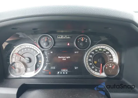 2015 Ram 1500 Big Horn из США, поврежденный, VIN 3C6RR7LT1FG598249